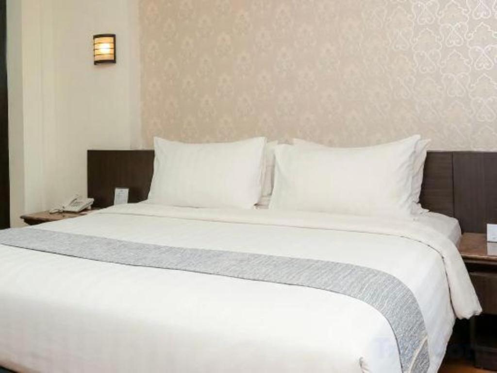 Bentani Hotel & Residence Cirebon Ngoại thất bức ảnh